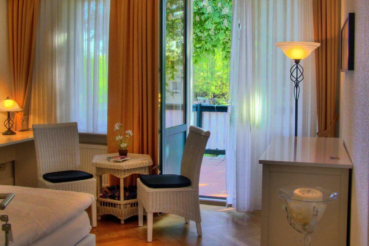 Cafe'Seestrasse Magdeburg Exteriör bild